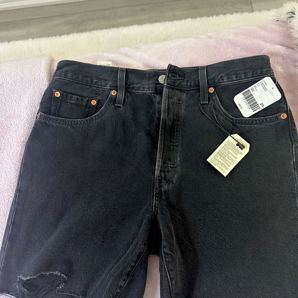 Levi’s 501 Shorts - Picture 1 of 6